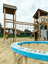 Außengelände Klettergerüst